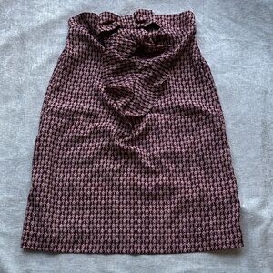 GAP Geometric Pencil Skirt with front pockets in Pink and Black